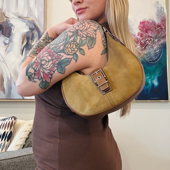 Vintage Coach Suede Crescent Ergo Hobo Shoulder Bag Buckle Flap Y2K G3Q-7557 - Picture 2 of 15